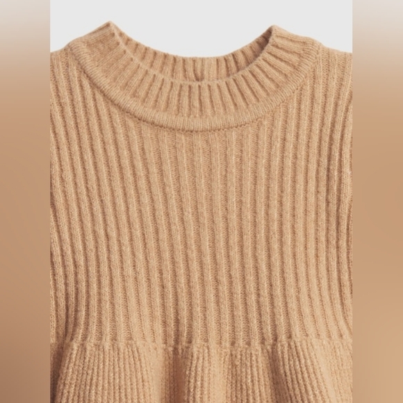 BABYGAP | Knit Ribbed Ruffle Cuff Dress - Picture 3 of 4